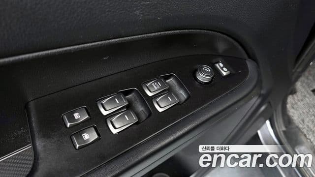 KG모빌리티(SsangYong) Rexton Sport Wild, 2020 11