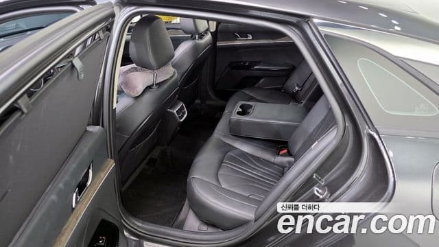 Kia K5 3세대 Signature, 2020 11