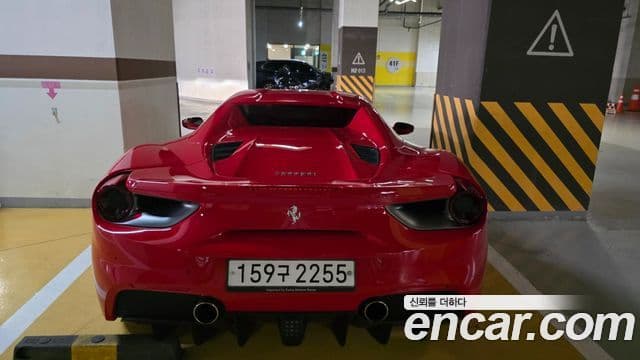 Ferrari 488 스파이더, 2017 3