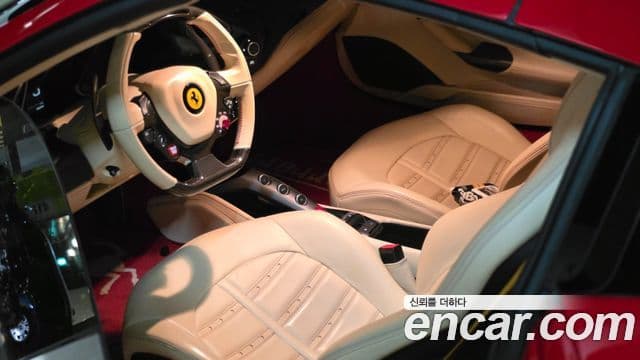 Ferrari 488 스파이더, 2017 10