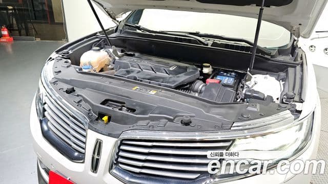 Lincoln MKX 2세대, 2017 6