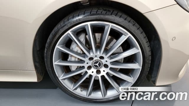 Mercedes-Benz E-класс W213 E450 кабриолет, 2019 все фото