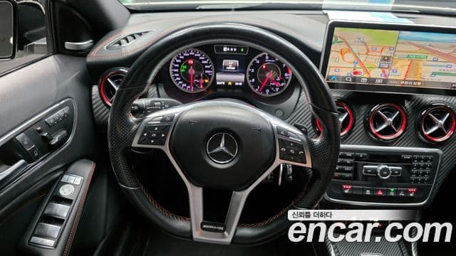 Mercedes-Benz A-класс W176 A45 AMG 4MATIC, 2015 13