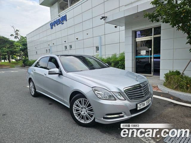 Mercedes-Benz E-класс W212 E300 Elegance, 2012 3