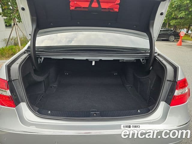 Mercedes-Benz E-класс W212 E300 Elegance, 2012 16