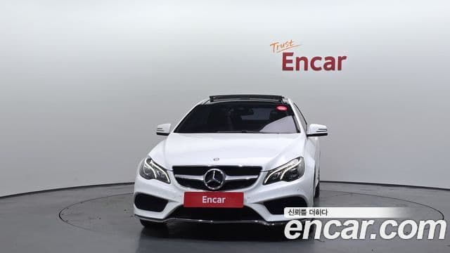 Mercedes-Benz E-класс W212 E200 купе, 2014 3