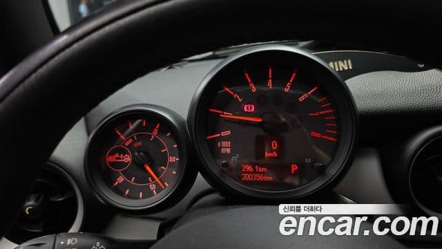 Mini Cooper кабриолет 2세대, 2015 8