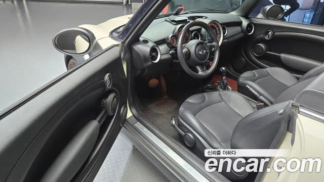 Mini Cooper кабриолет 2세대, 2015 11