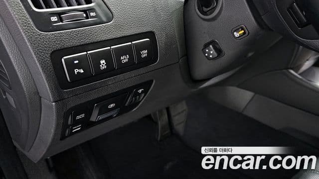 Hyundai Equus(новый кузов / новое поколение) Prestige, 2010 14