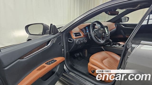 Maserati 기블리 3세대, 2017 10