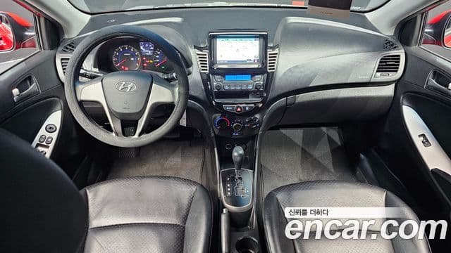 Hyundai Accent(новый кузов / новое поколение) 1.4 VVT Smart, 2016 7