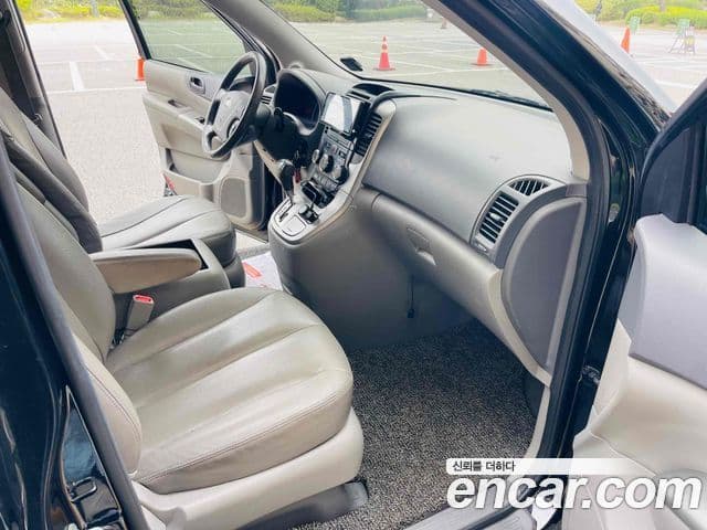 Kia Carnival R люксовая версия, 2013 11