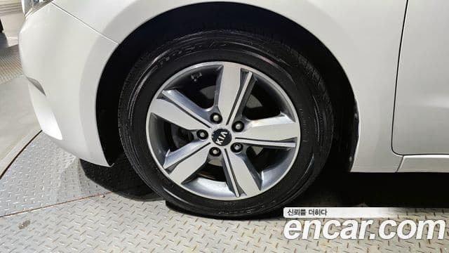 Kia The / новый New K3 Special, 2016 все фото