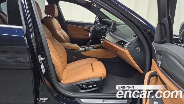 BMW 5시리즈 (G30) 520i M Sport, 2023 10