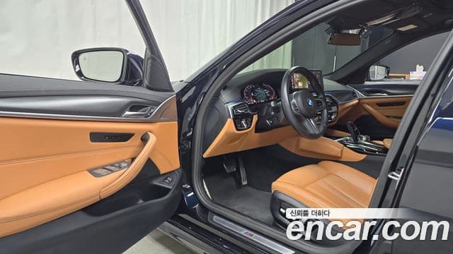 BMW 5시리즈 (G30) 520i M Sport, 2023 11