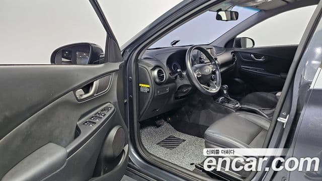 Hyundai Kona Modern Art, 2018 11