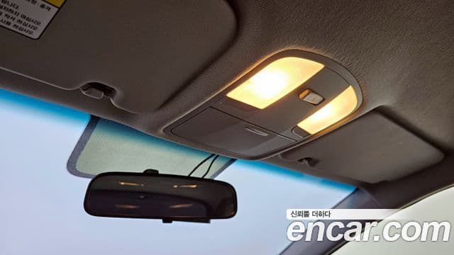 Hyundai Kona Modern Art, 2018 16