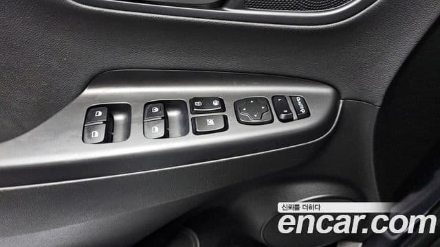 Hyundai Kona Modern Art, 2018 18