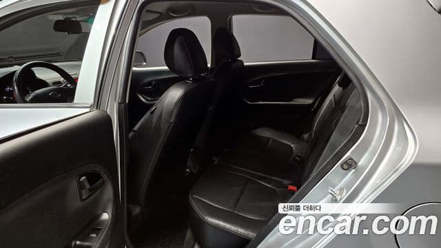 Kia All New Morning Deluxe, 2012 12