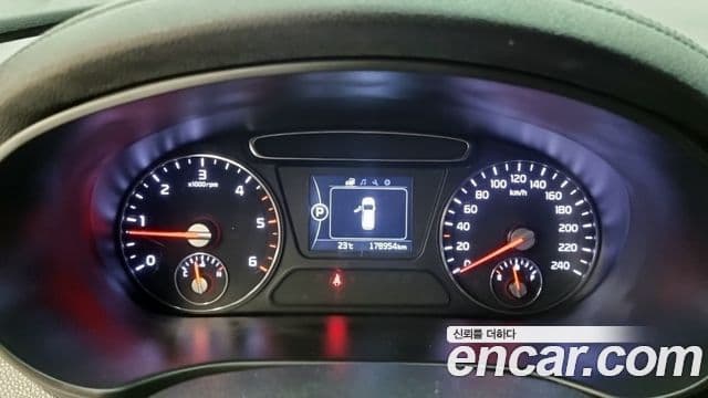 Kia All New Sorento Prestige, 2015 18