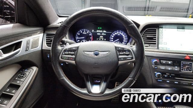 Genesis G80 Sport, 2017 13