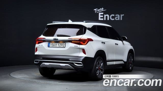 Kia Seltos Signature, 2022 2