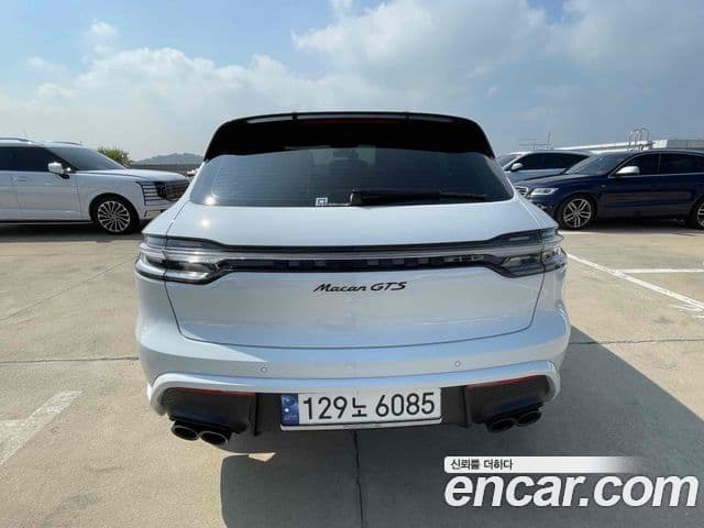 Porsche Macan 95B, 2023 4