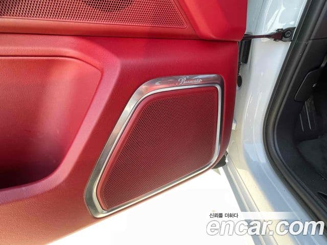 Porsche Macan 95B, 2023 11