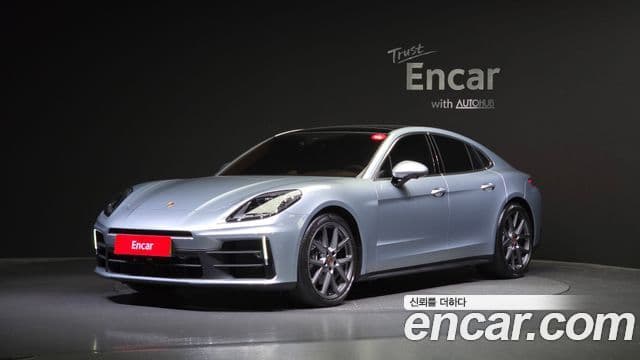 Porsche Panamera (976), 2025 1