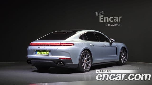 Porsche Panamera (976), 2025 2