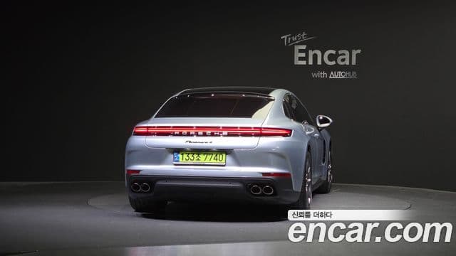 Porsche Panamera (976), 2025 4
