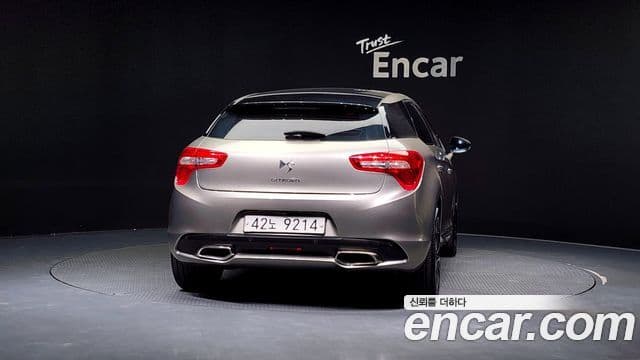 Ситроен / DS DS5 1세대, 2015 4