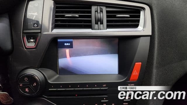 Ситроен / DS DS5 1세대, 2015 15