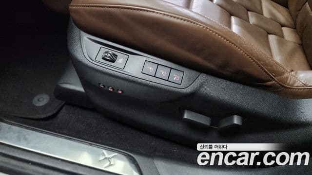 Ситроен / DS DS5 1세대, 2015 18