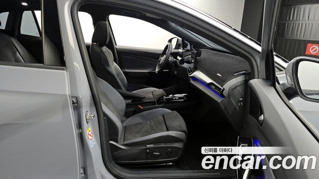 Volkswagen ID.4 Pro, 2025 10