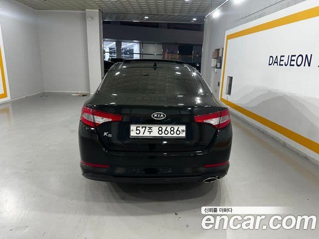 Kia K5 Prestige, 2011 4