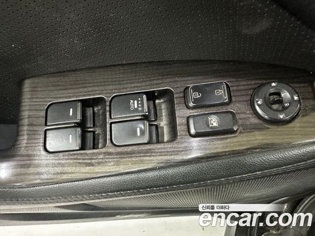 Kia K5 Prestige, 2011 10