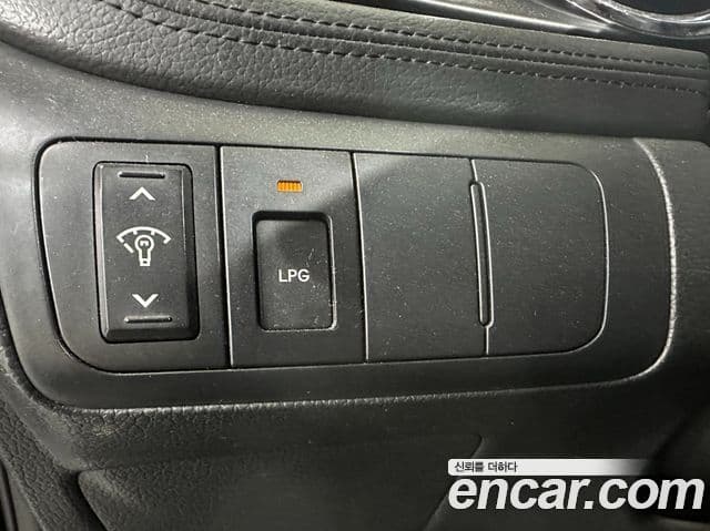 Kia K5 Prestige, 2011 11