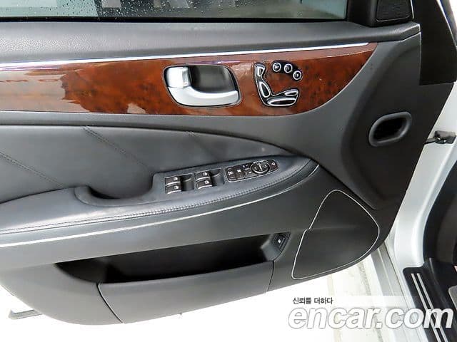 Hyundai Equus(новый кузов / новое поколение) Luxury, 2012 15