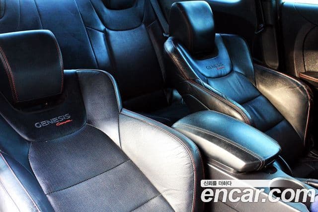 Hyundai The / новый New Genesis купе 200 турбо S, 2016 10