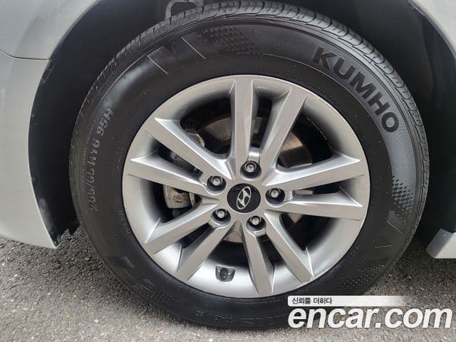 Hyundai LF Sonata Premium, 2016 все фото