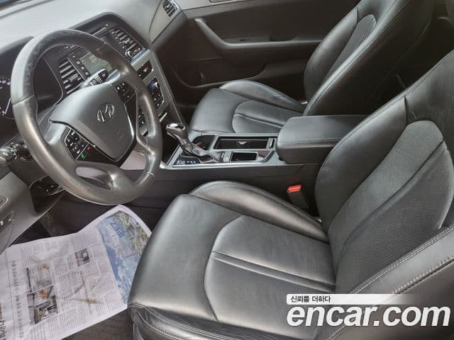 Hyundai LF Sonata Premium, 2016 7