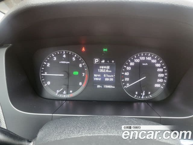 Hyundai LF Sonata Premium, 2016 8