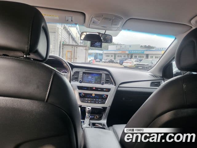 Hyundai LF Sonata Premium, 2016 17