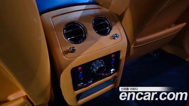 Rolls-Royce 고스트 2세대, 2021 16