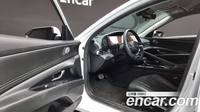 Hyundai Avante (CN7) Inspiration, 2021 11