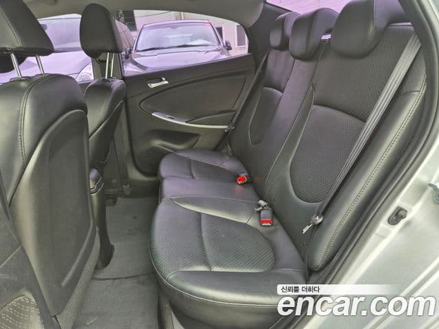 Hyundai Accent(новый кузов / новое поколение) Premier, 2012 12