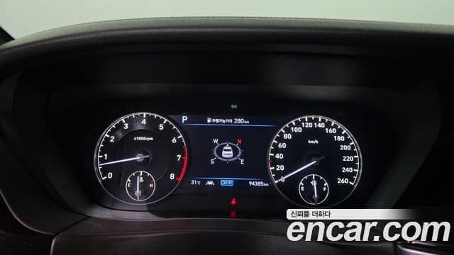 Genesis G90 Luxury, 2019 8