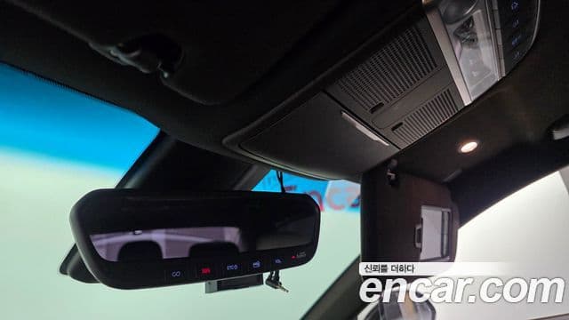 Genesis G90 Luxury, 2019 15