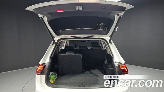 Volkswagen Tiguan Allspace Prestige, 2023 20